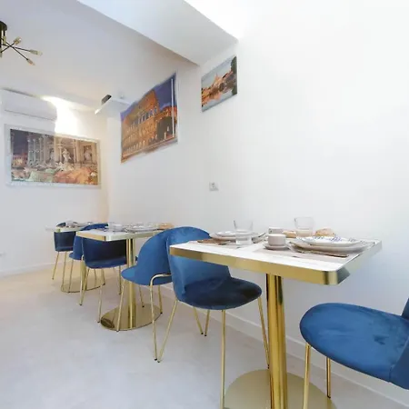 Πανσιόν Lux House 4*